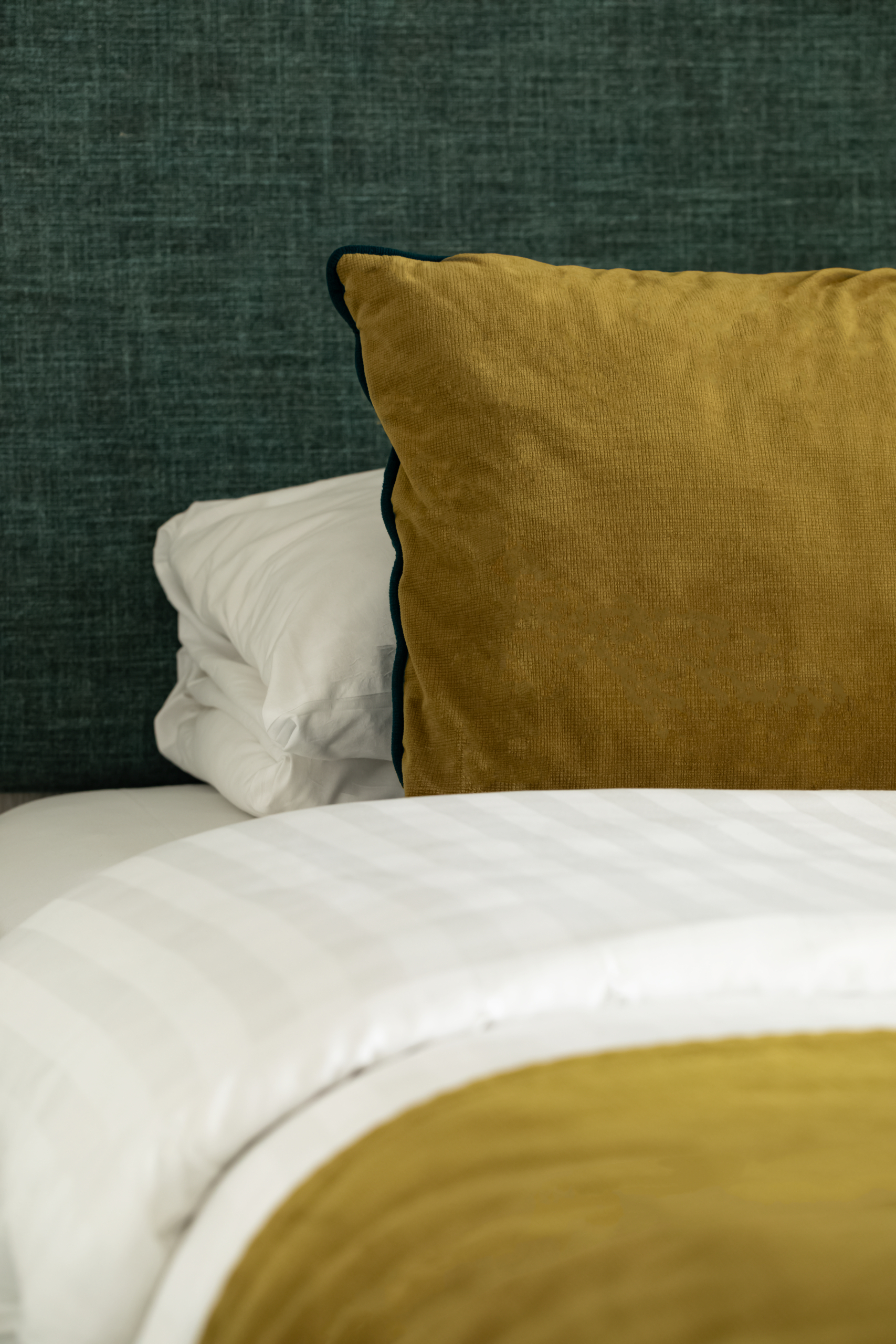 Twin Room bed - Stay at Hayes Hotel In Thurles